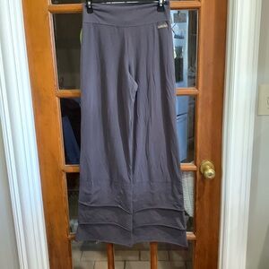 Excellent Cond. Knit pants